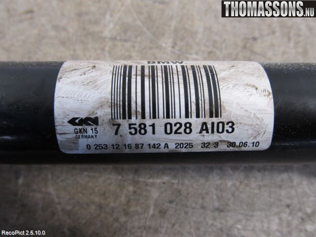 BMW 5 F10/F11/F18 09-17 Drivaksel Bak Kompl Høyre