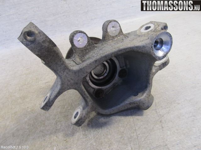 BMW 5 F10/F11/F18 09-17 Spindel Vb