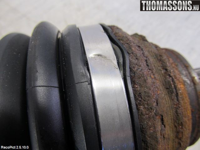 Volkswagen VW GOLF VI 09-13 Drivaksel Foran Kompl Venstre
