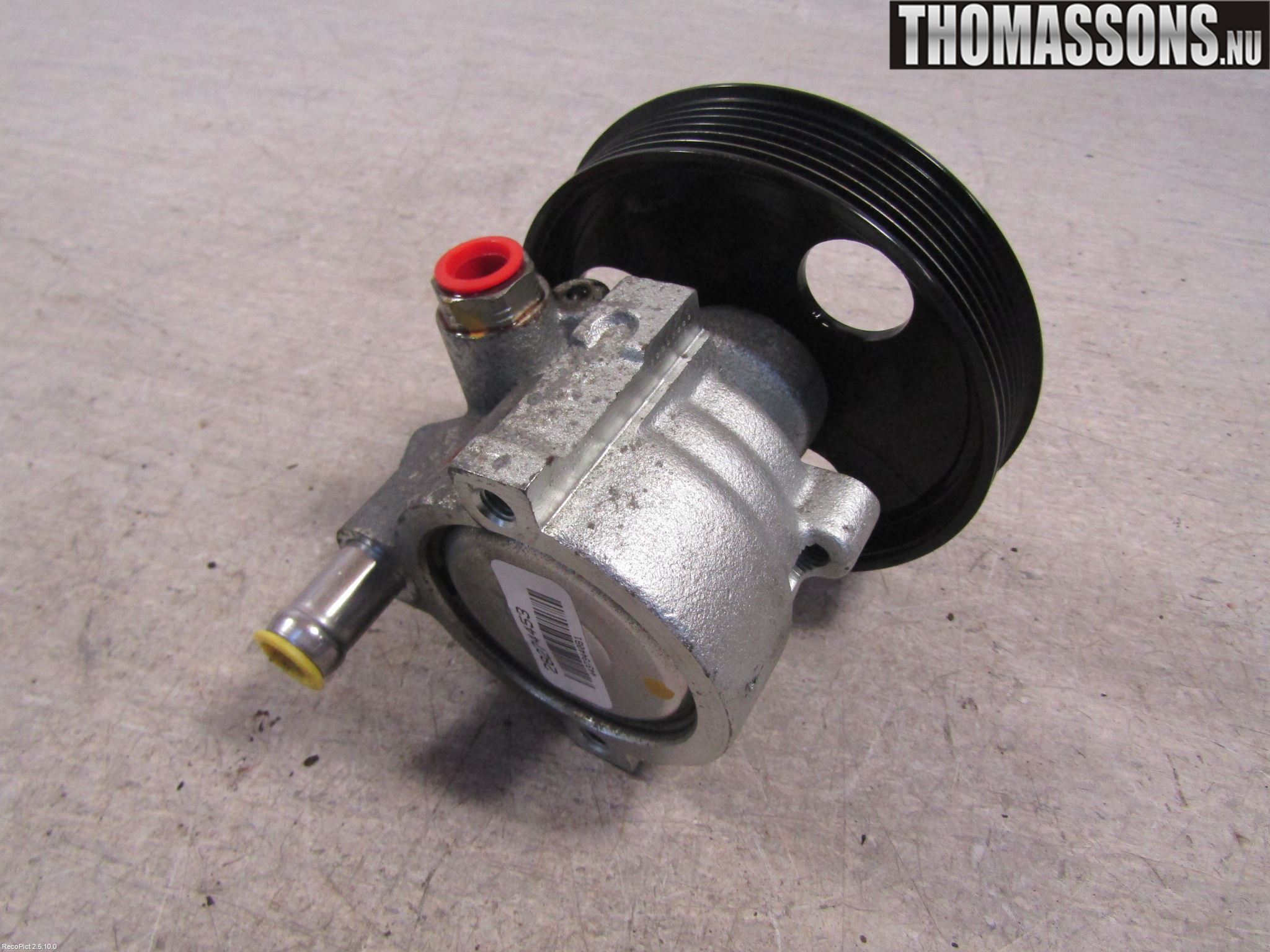Dacia DUSTER 10-17 Servo Pumpe