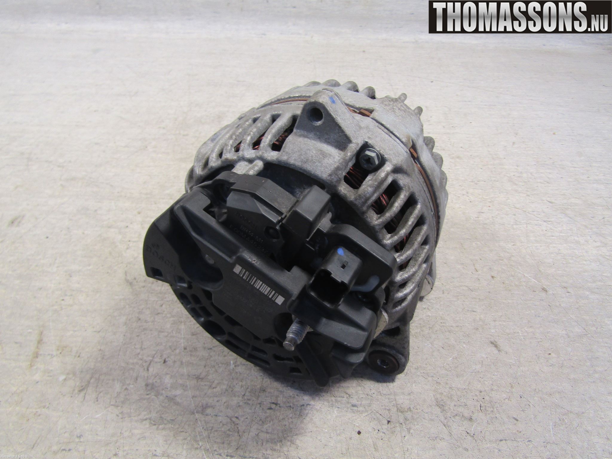 Dacia DUSTER 10-17 Dynamo