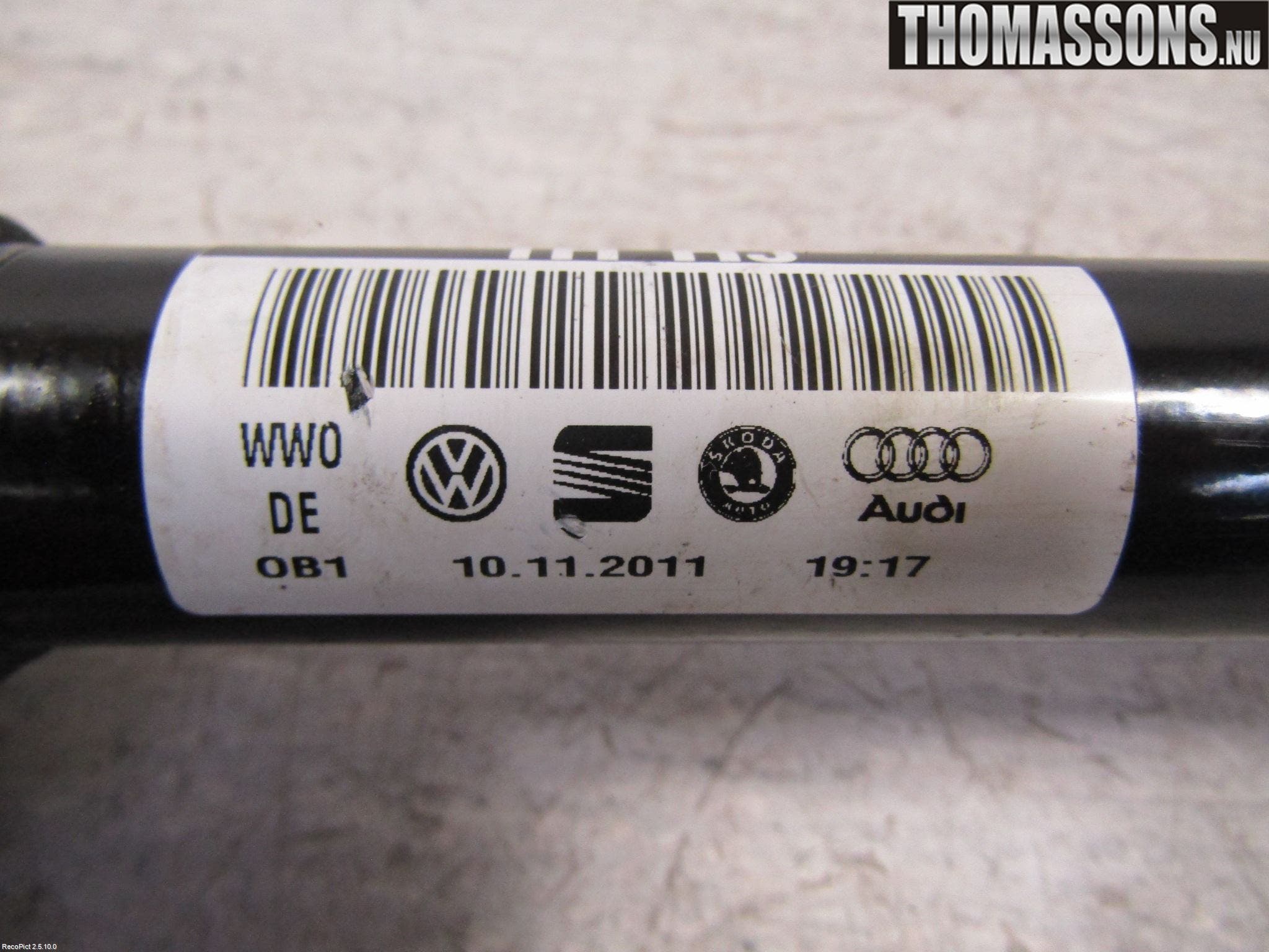 Volkswagen VW GOLF VI 09-13 Drivaksel Foran Kompl Venstre