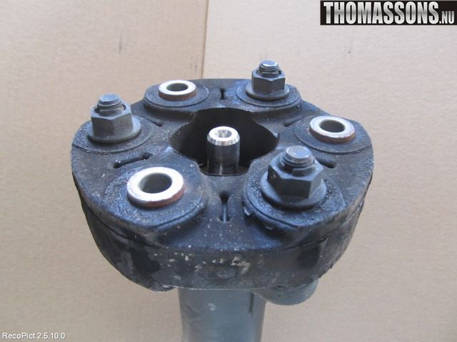 BMW 5 F10/F11/F18 09-17 Mellomaksel Kompl
