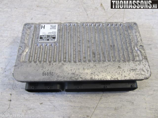 Toyota YARIS XP130 12-14 Styreenhet Innsprøytning