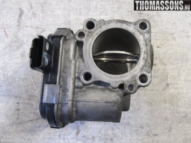 Ford C-MAX II  11-14 Inns Spjeldhus
