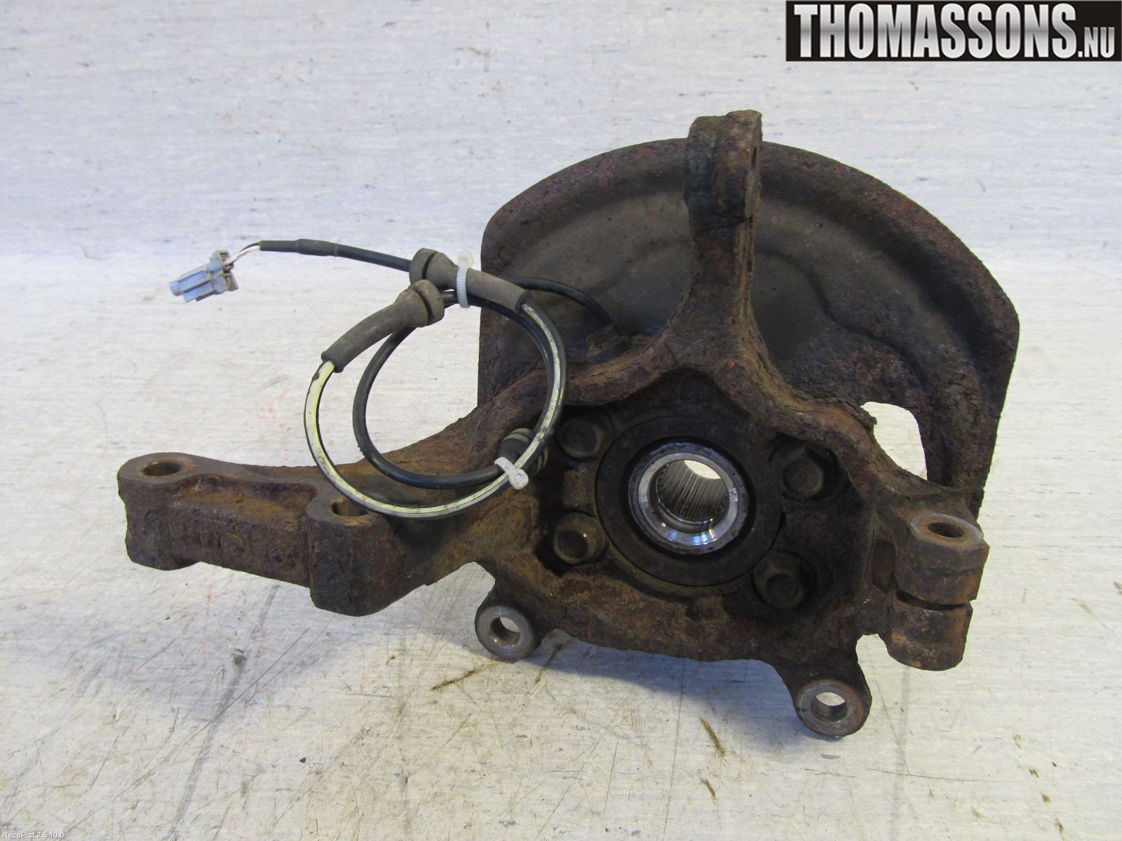 Nissan X-TRAIL 08-14 Spindel Hf