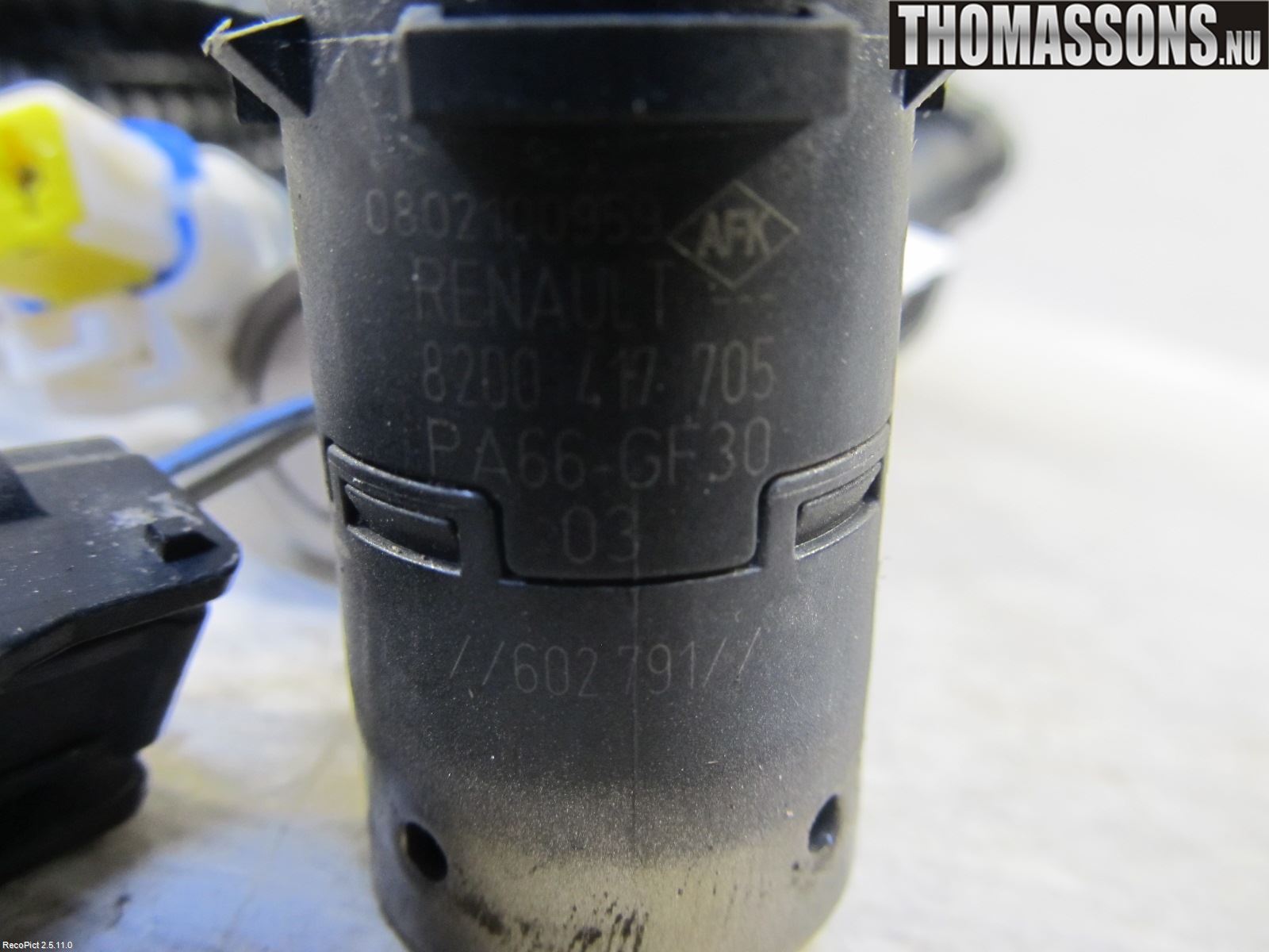 Renault CLIO III  09-12 Sensor Ryggesensor