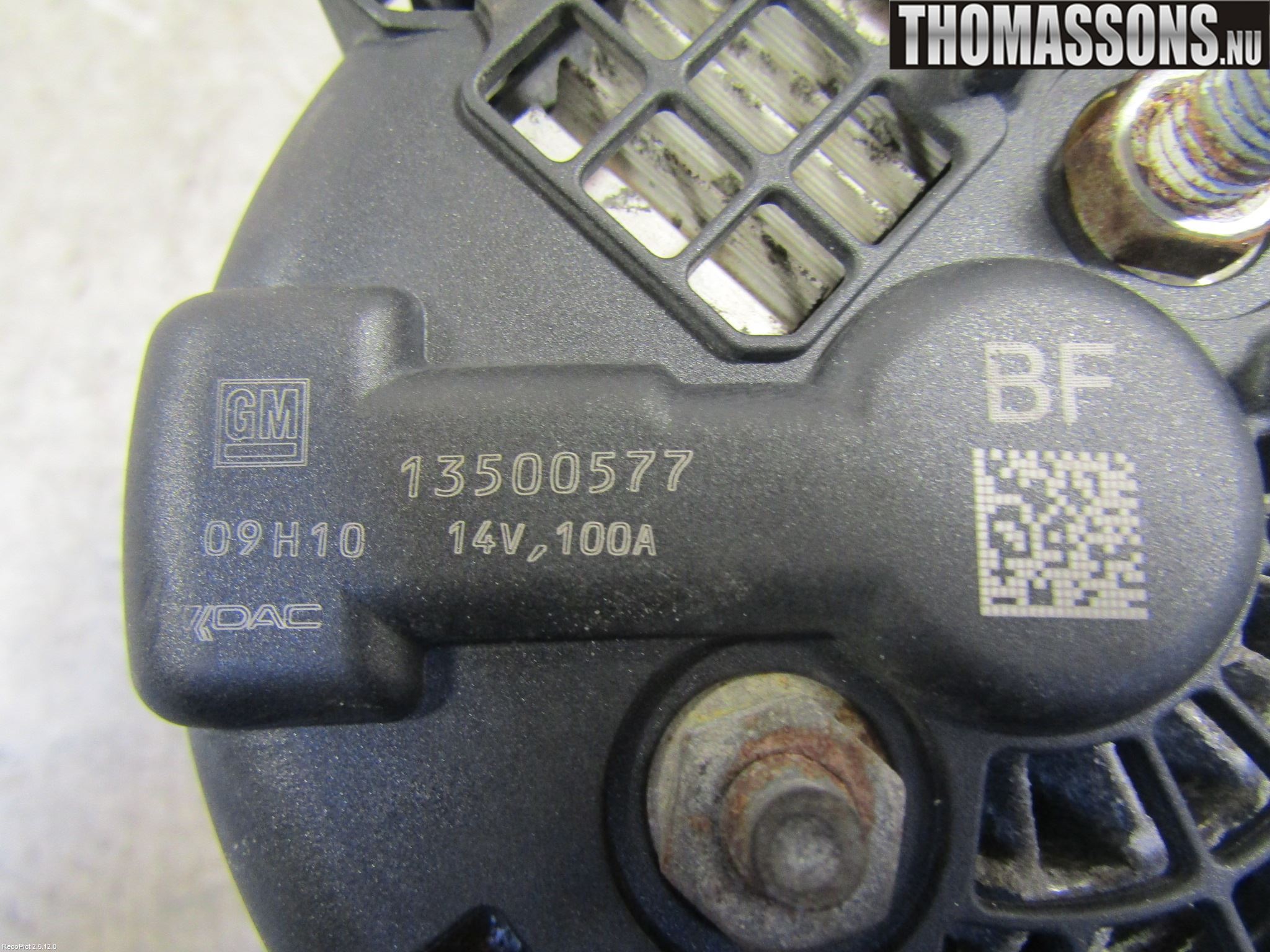 Opel INSIGNIA 09-16 Dynamo