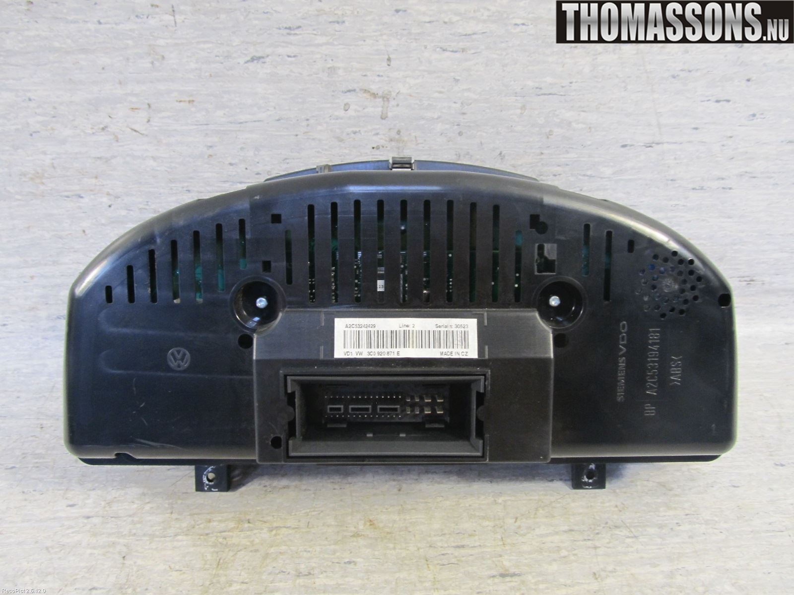 Volkswagen VW PASSAT 05-11 Instr Kombinert