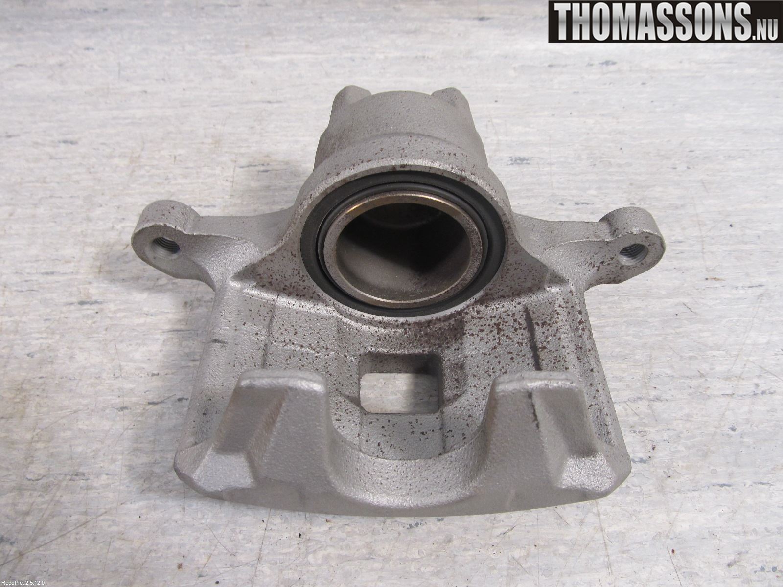 Mitsubishi ASX 10-22 Bremsecaliper Foran Venstre