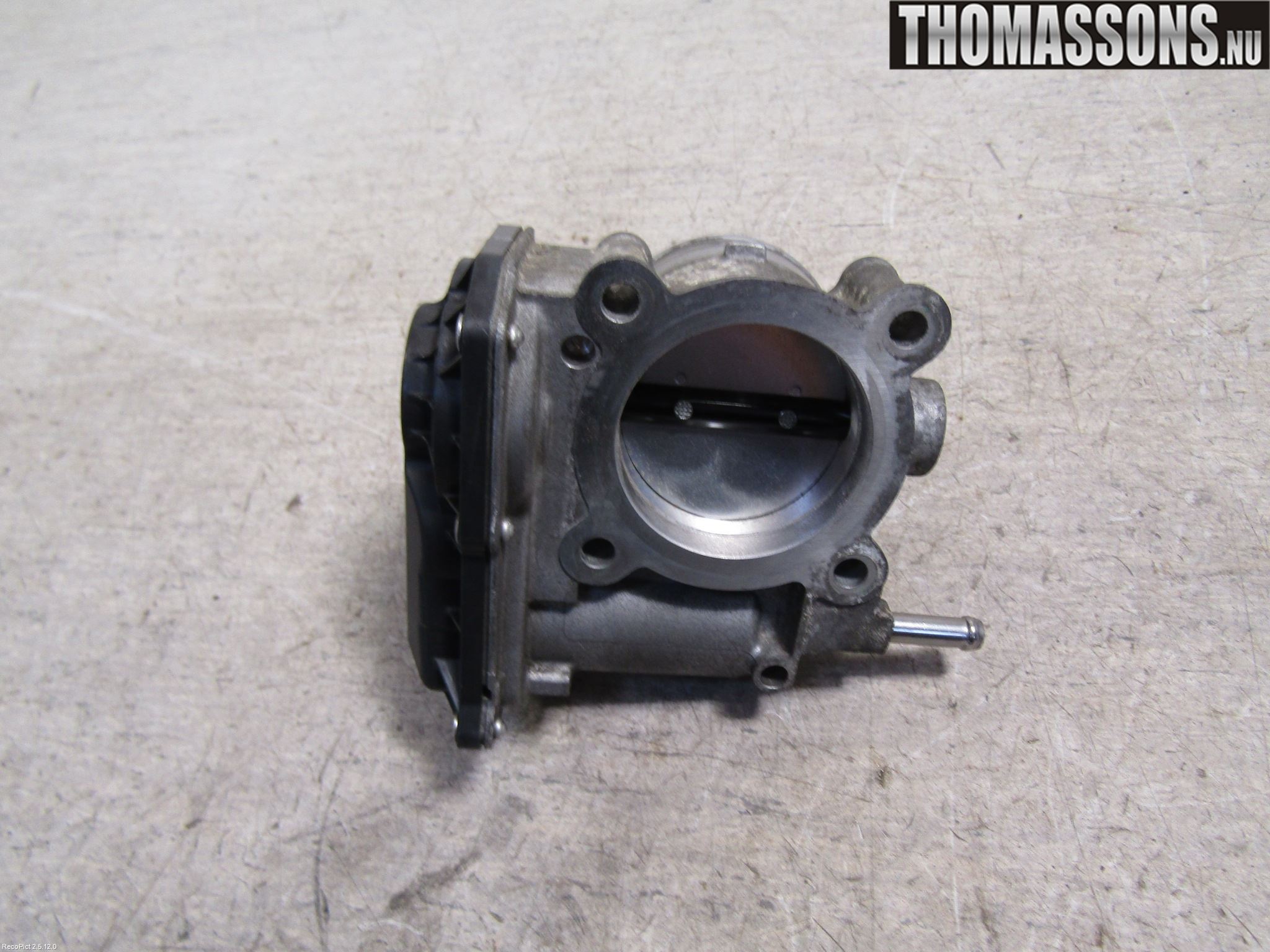 Toyota AURIS 10-12 Inns Spjeldhus