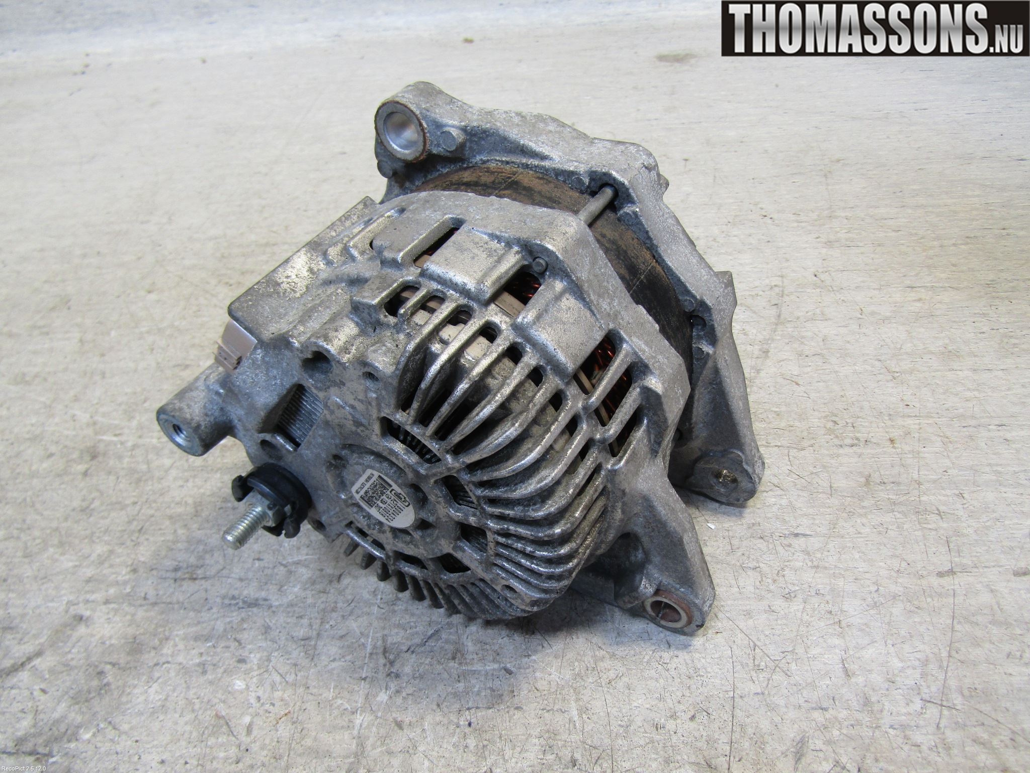 Mitsubishi OUTLANDER 13-21 Dynamo