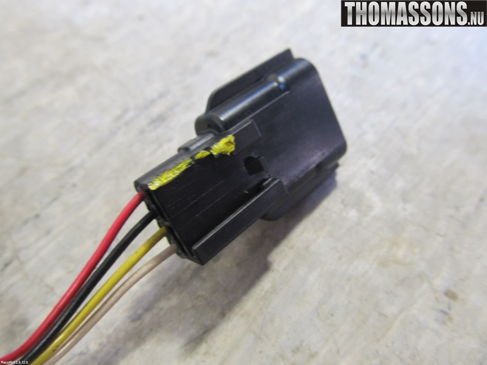 Nissan QASHQAI+2  10-14 Sensor Parkering Front