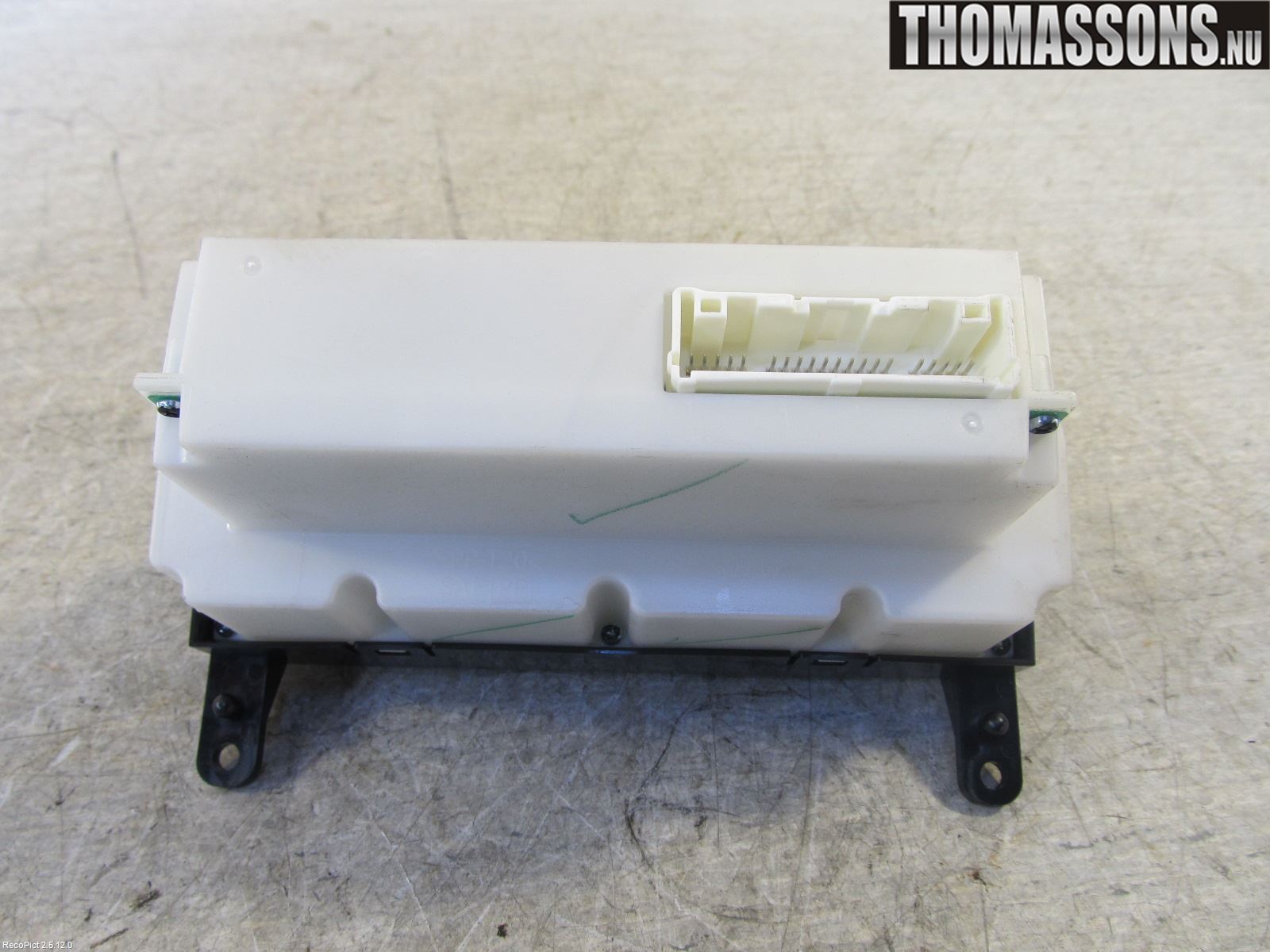 Nissan QASHQAI+2  10-14 Varme Ac Betjening-Display