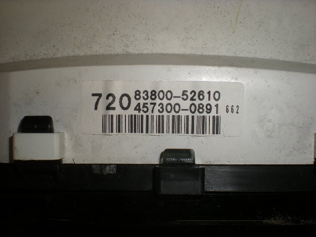 Toyota YARIS P1 99-03 Instr Kombinert