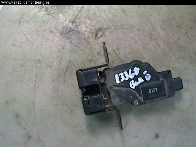 Kia SORENTO 03-09 Bakluke-Lokk Låsekasse