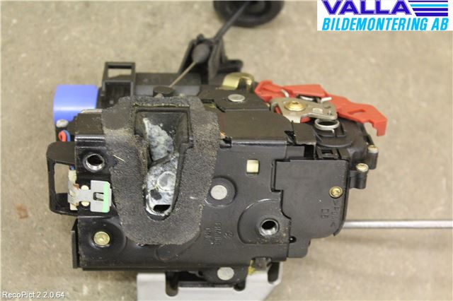 Audi A8/S8 4E  02-09 Dørlås - Låsekasse