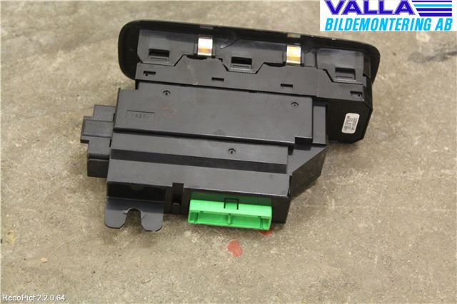 Volvo V70 00-04 Bryter Vindusheis