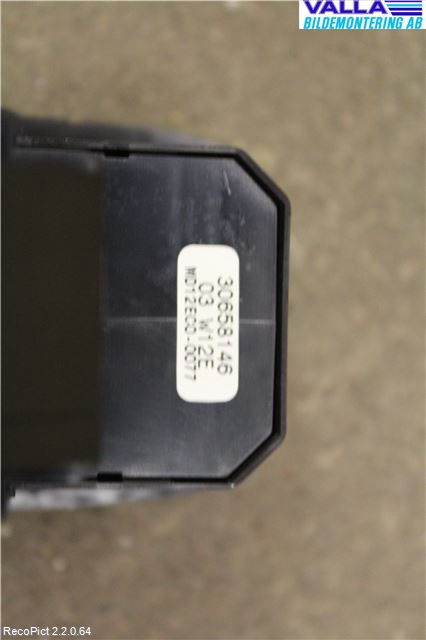 Volvo V70 00-04 Bryter Vindusheis