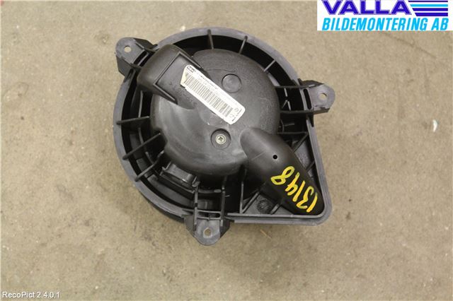Peugeot 406     99-04 Varmeapparat Viftemotor