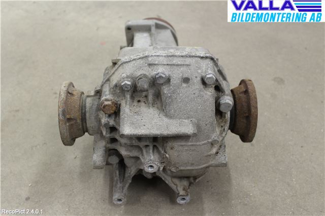 Audi A4/S4 05-07 Bakaksel Kardang Bak -Diff