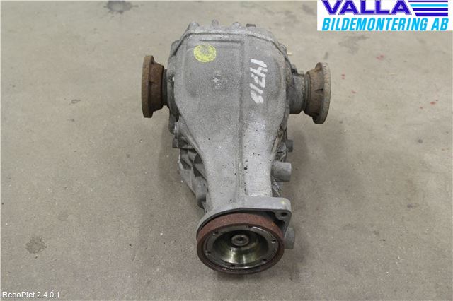 Audi A4/S4 05-07 Bakaksel Kardang Bak -Diff