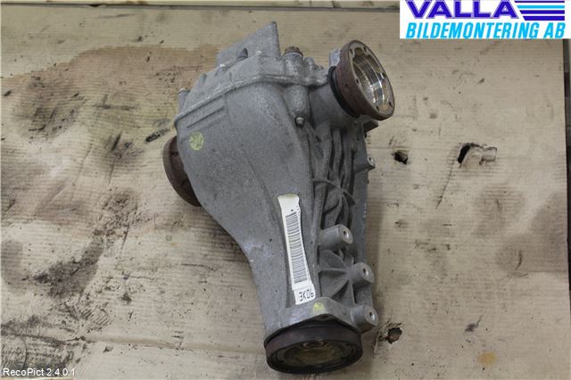 Audi A4/S4 05-07 Bakaksel Kardang Bak -Diff