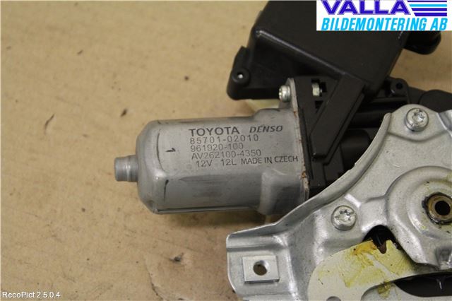 Toyota AURIS 10-12 Vindusheis El Komp