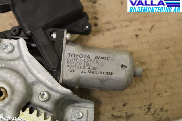 Toyota AURIS 10-12 Vindusheis El Komp