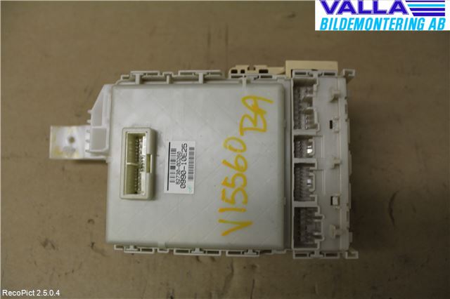 Toyota YARIS XP90 06-11 Sikringsboks - Elsentral