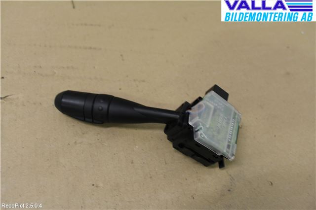 Mitsubishi COLT 09-13 Bryter Ratt Blinklys - Lys