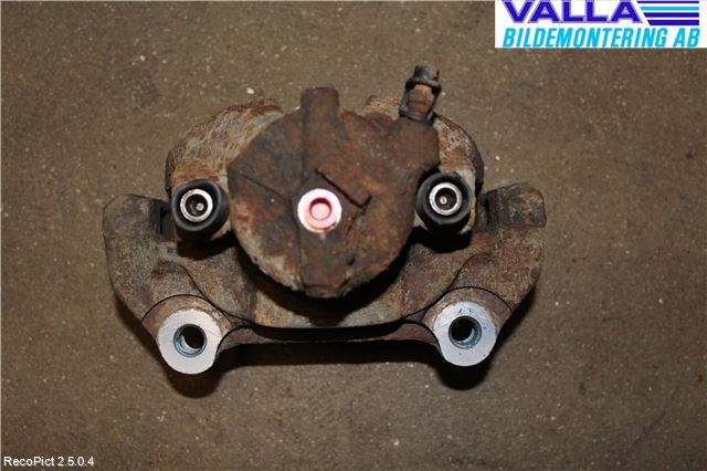 Saab 9-5     06-10 Bremsecaliper Foran Høyre