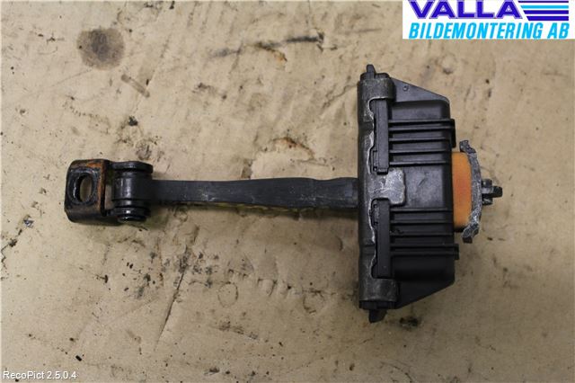 BMW 3 E90/91 SED/TOU 05-12 Dørstopper