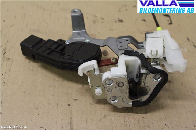 Toyota AYGO 06-14 Dørlås - Låsekasse