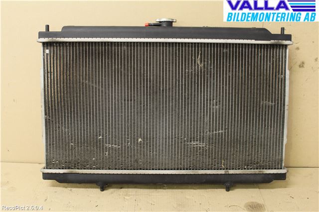 Nissan PRIMERA 02-07 Radiator Manuell