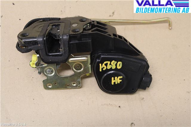 Hyundai SANTA FE  00-06 Dørlås - Låsekasse