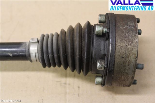 Volkswagen VW GOLF V 04-09 Drivaksel Foran Kompl Venstre