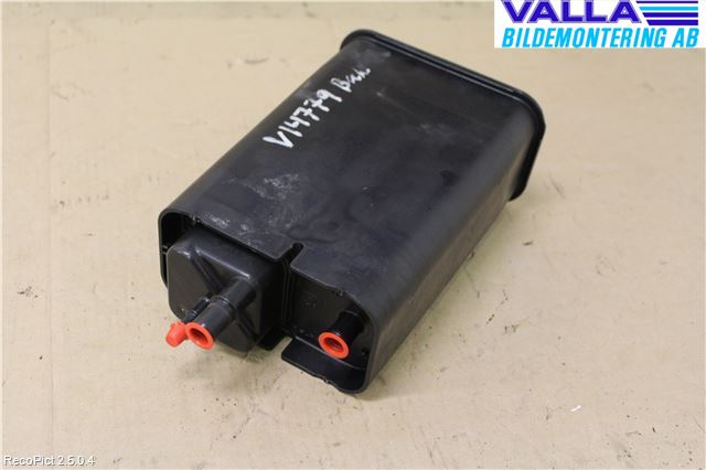 Volvo XC70 01-04 Drivstoff Kolkanister