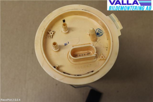 Volkswagen VW GOLF VI 09-13 Drivstoffpumpe Fødepumpe El