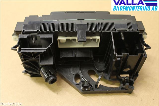 Volkswagen VW CADDY      04-10 Varme Ac Betjening-Display
