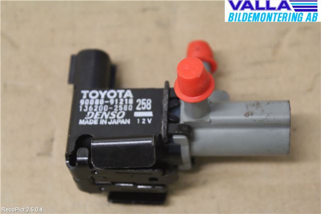 Toyota COROLLA 02-07 Vacuumventil