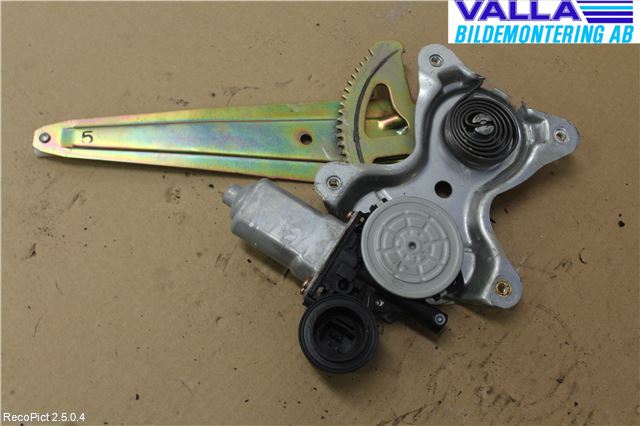 Toyota CAMRY    01-06 Vindusheis El Komp
