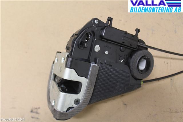Toyota YARIS XP90 06-11 Dørlås - Låsekasse