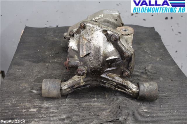 Volvo XC70 01-04 Bakaksel Kardang Bak -Diff