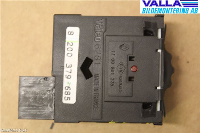 Renault MASTER III  10-14 Frontlykt Lysspredderreg