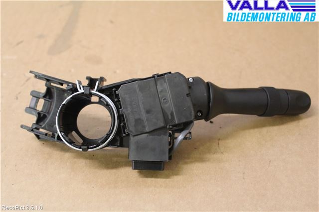 Toyota VERSO 09-18 Bryter Ratt Blinklys - Lys
