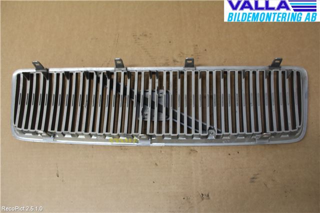 Volvo S80 99-03 Grill Komplett