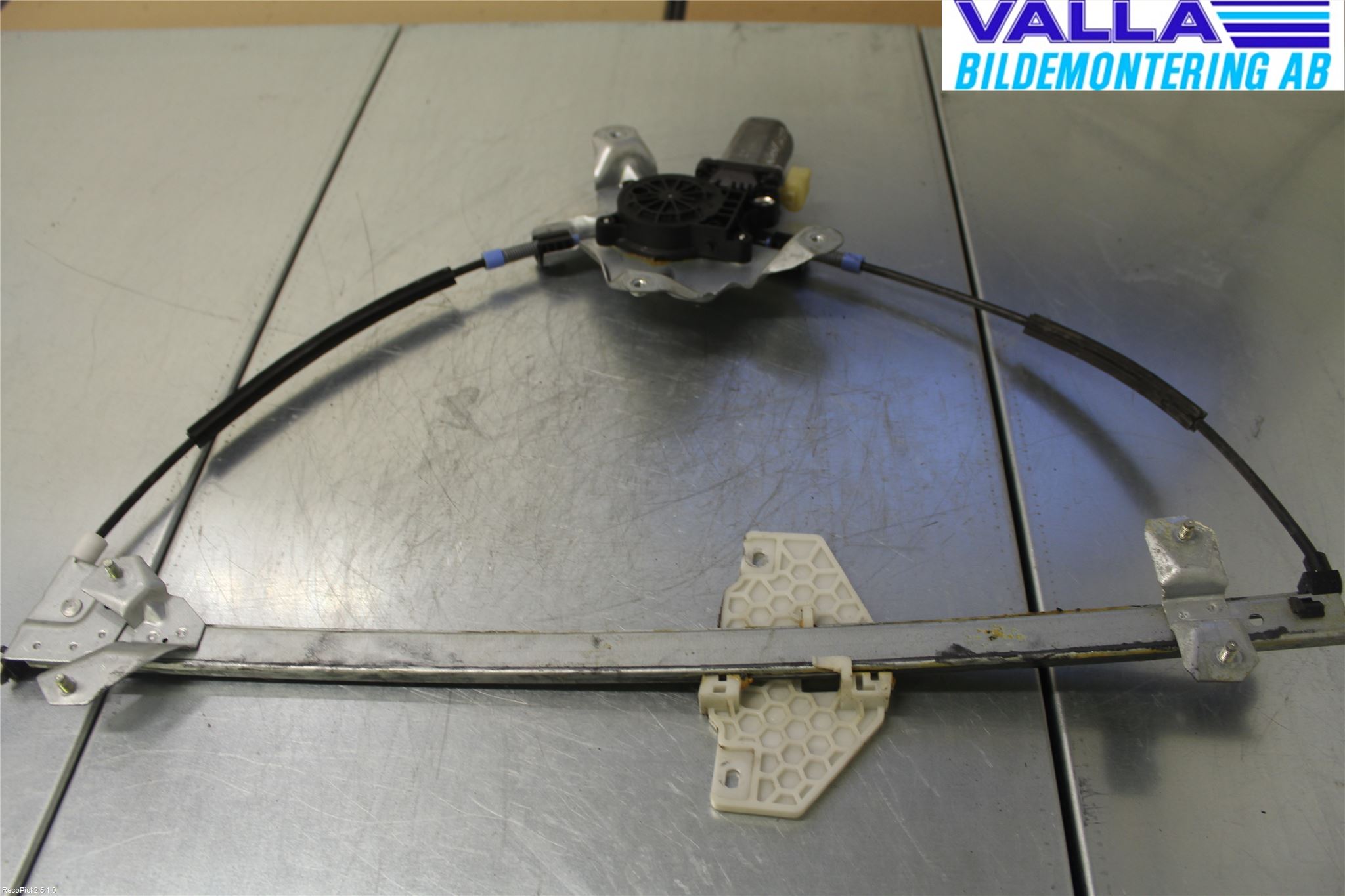 Ford TRANSIT CONNECT 09-13 Vindusheis El Komp