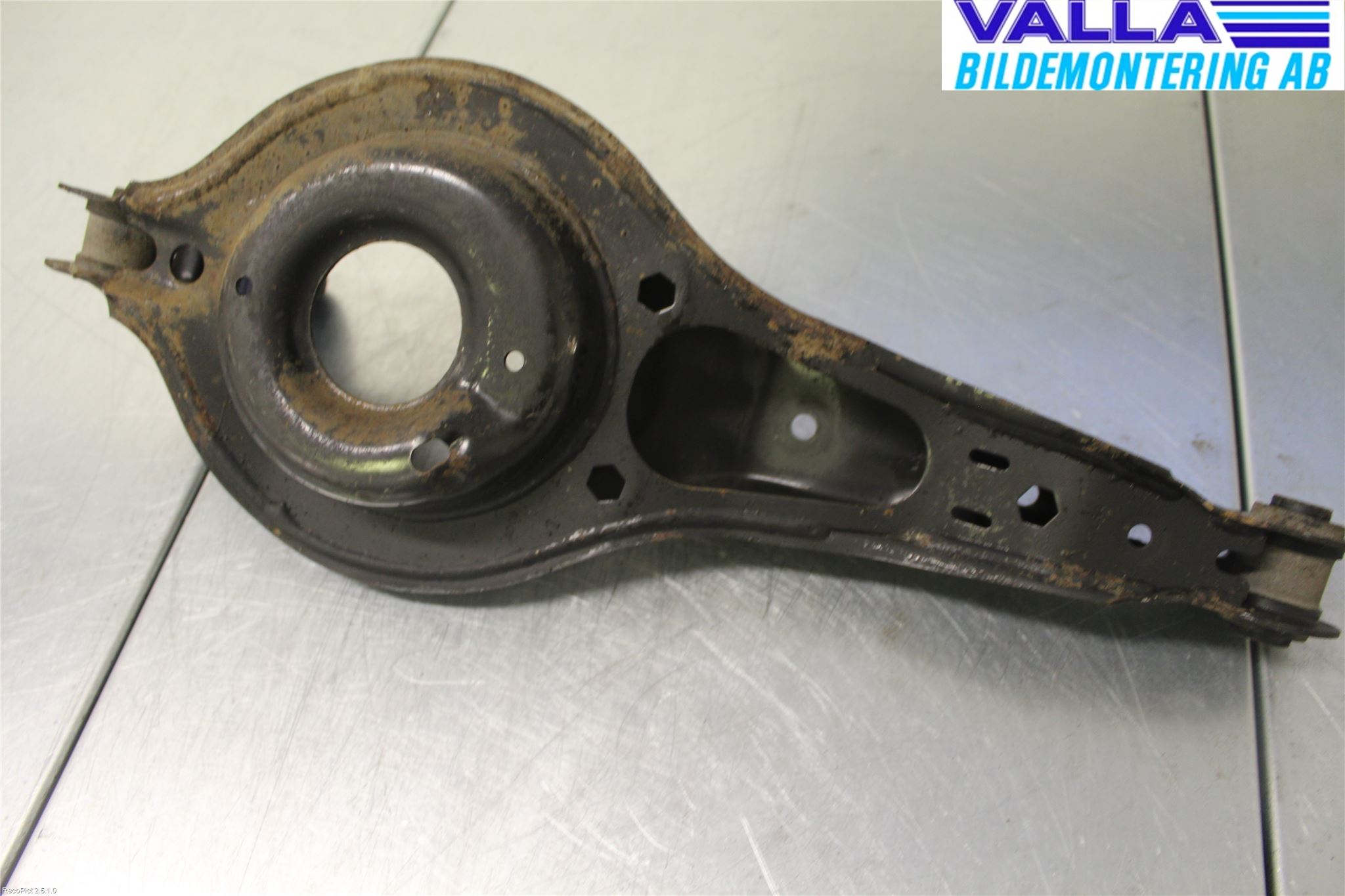 Ford FOCUS 11-14 Bærearm Bak Høyre