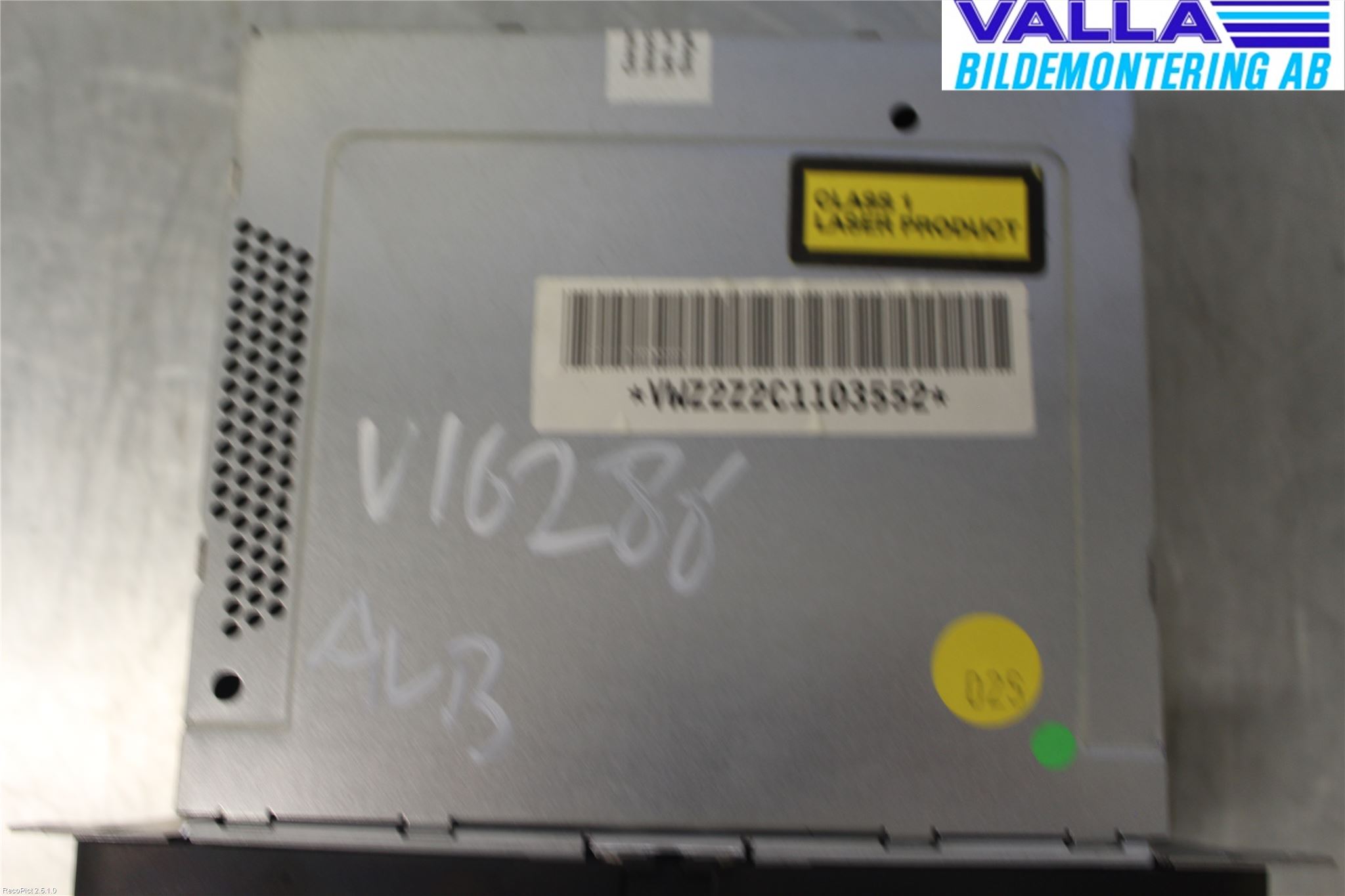 Volkswagen VW GOLF V 04-09 Stereo Radio Med Cd